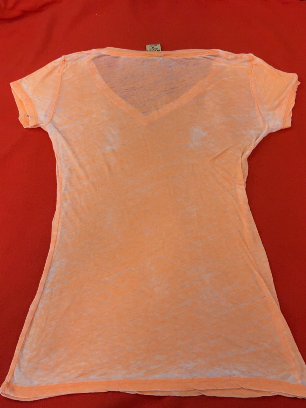 Well Worn Women's V-Neck Tee - Peach Orange